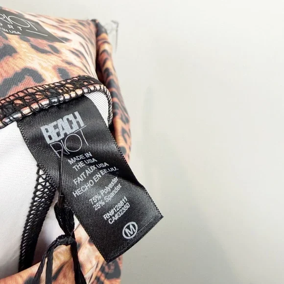 Beach Riot Leopard Leggings High Rise White Side Stripe Size Medium NWT - Picture 7 of 7